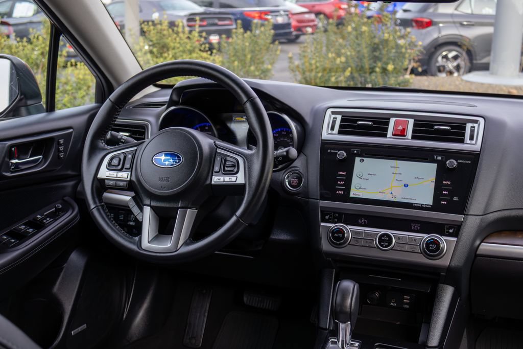 Used 2017 Subaru Outback 3.6R Limited AWD/4WD image 11