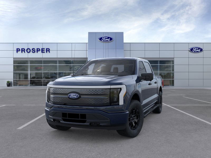 New 2025 Ford F150 Lightning XLT image 2