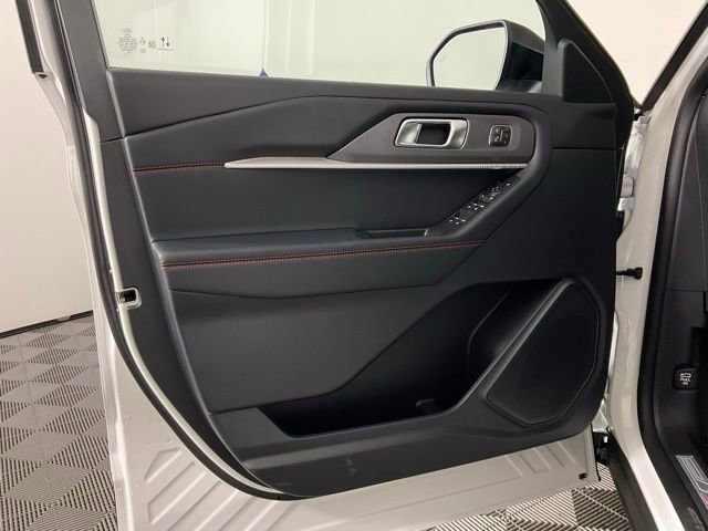 New 2025 Ford Explorer ST-Line w/ Premium Package image 12