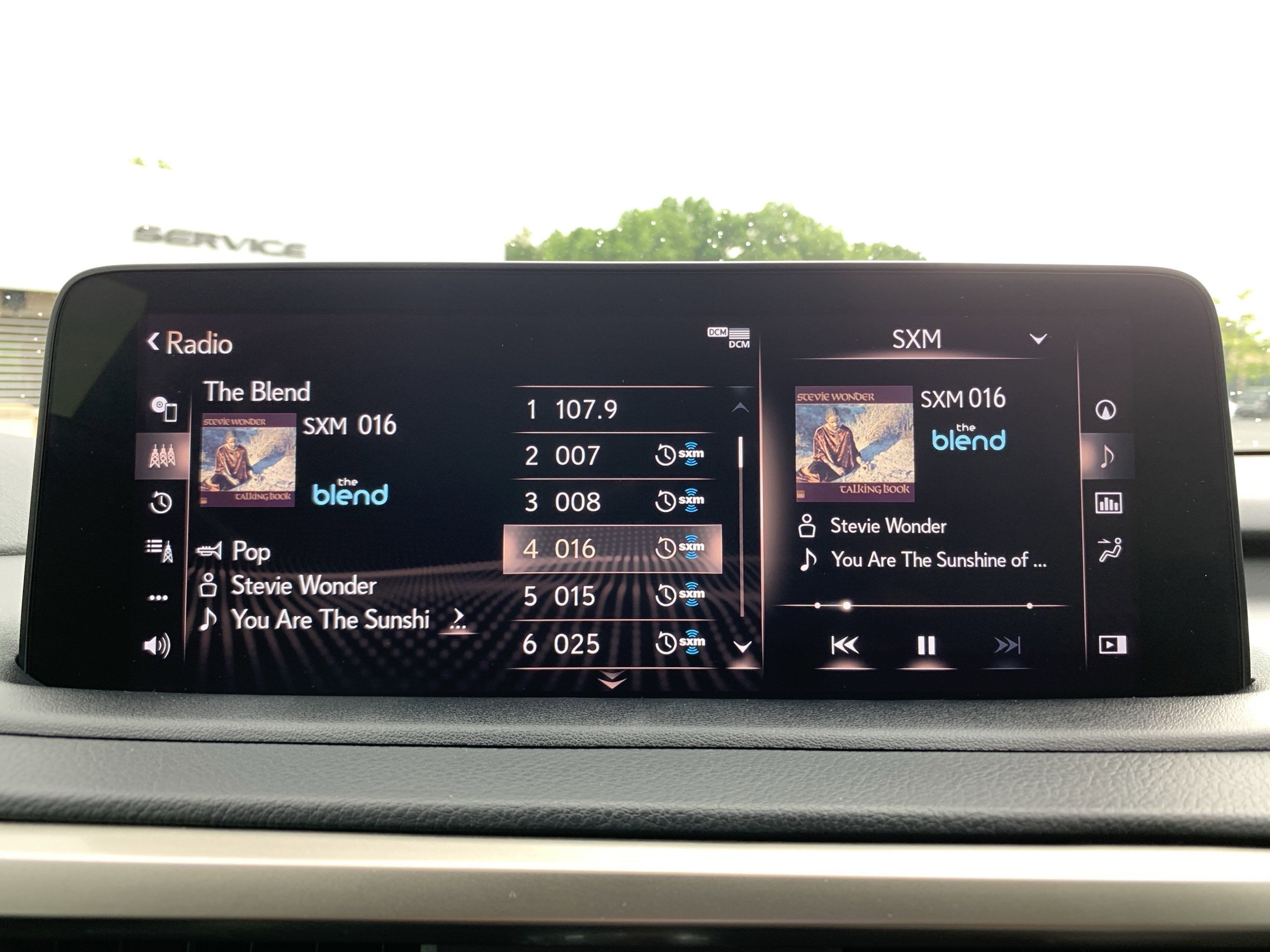 Used 2022 Lexus RX 350 AWD w/ Luxury Package image 23