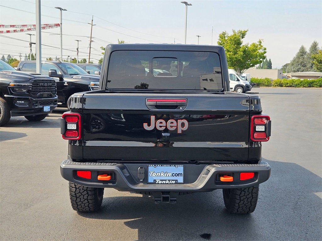 New 2025 Jeep Gladiator Mojave image 5