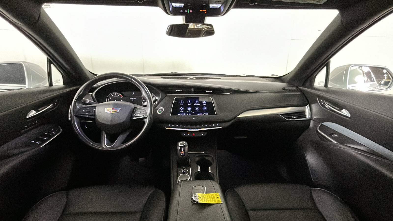 Used 2019 Cadillac XT4 Premium Luxury w/ Cold Weather Package AWD/4WD image 31