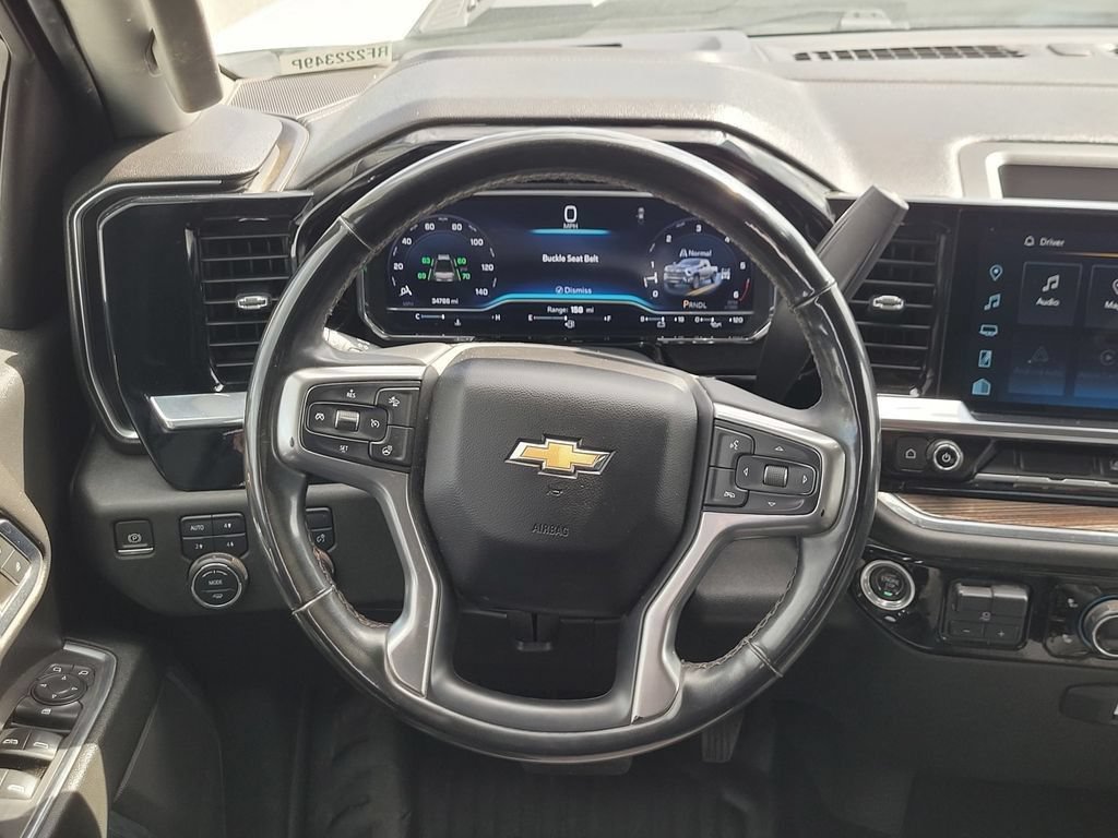Used 2024 Chevrolet Silverado 2500 LT w/ Convenience Package AWD/4WD image 11