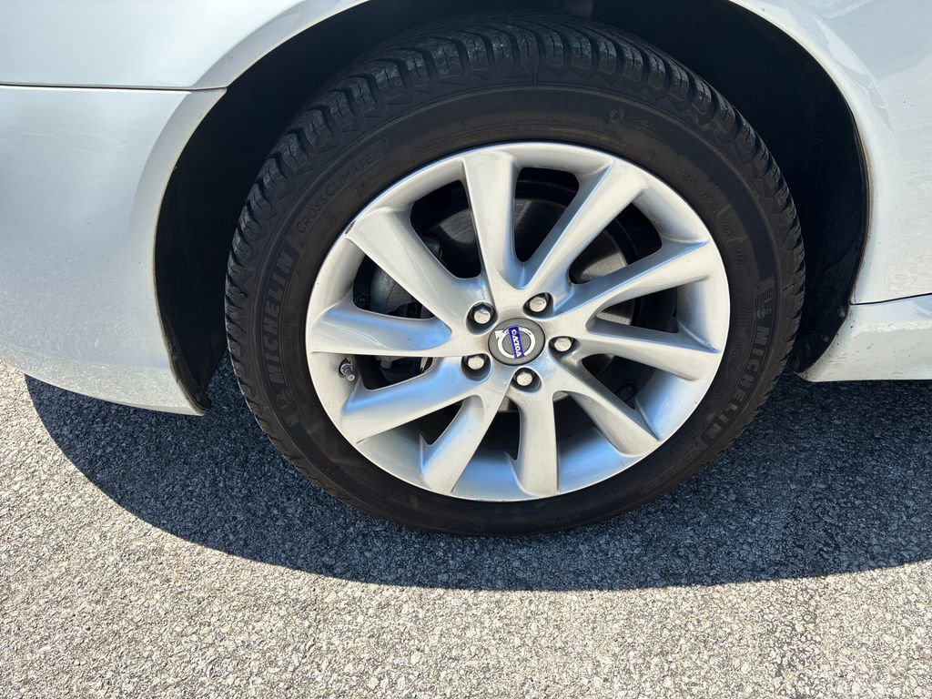 Used 2015 Volvo S80 T5 FWD image 9