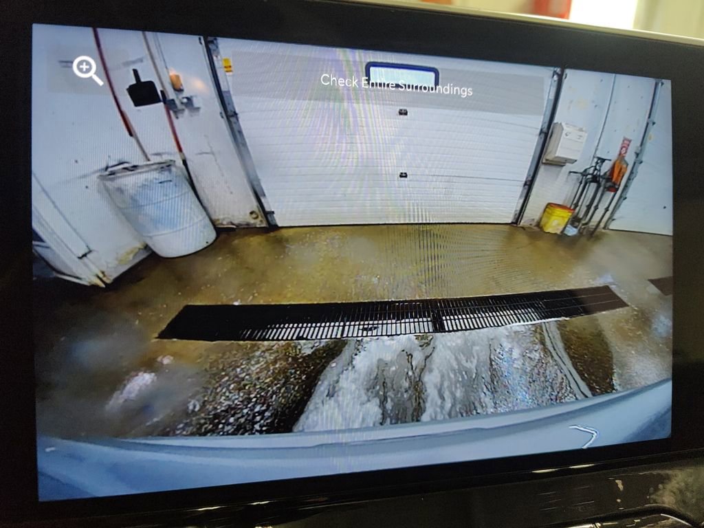 New 2025 Jeep Compass Limited w/ Sun & Sound Group image 23