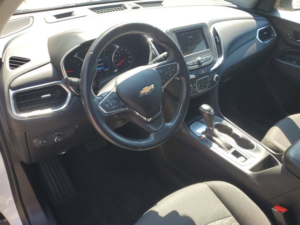 Used 2019 Chevrolet Equinox LT w/ Driver Convenience Package FWD image 8
