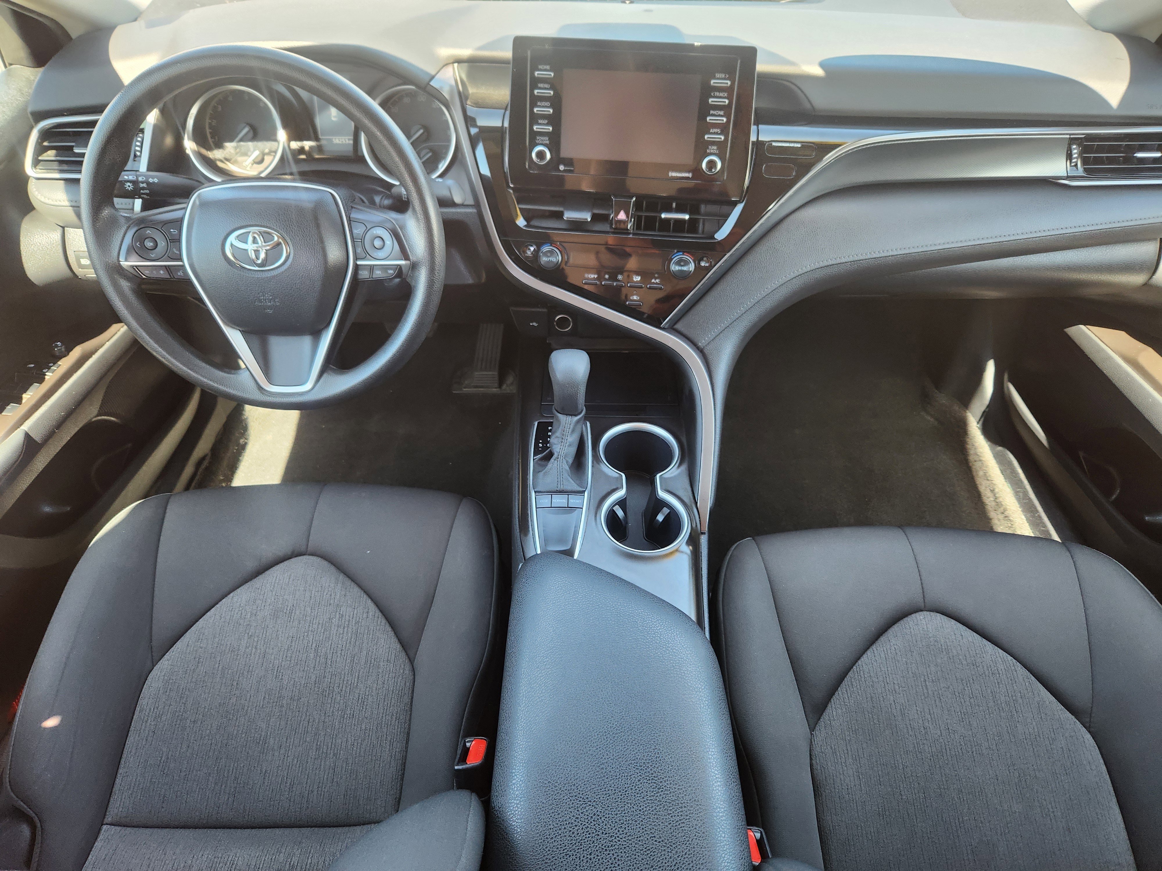 Used 2024 Toyota Camry LE FWD image 20