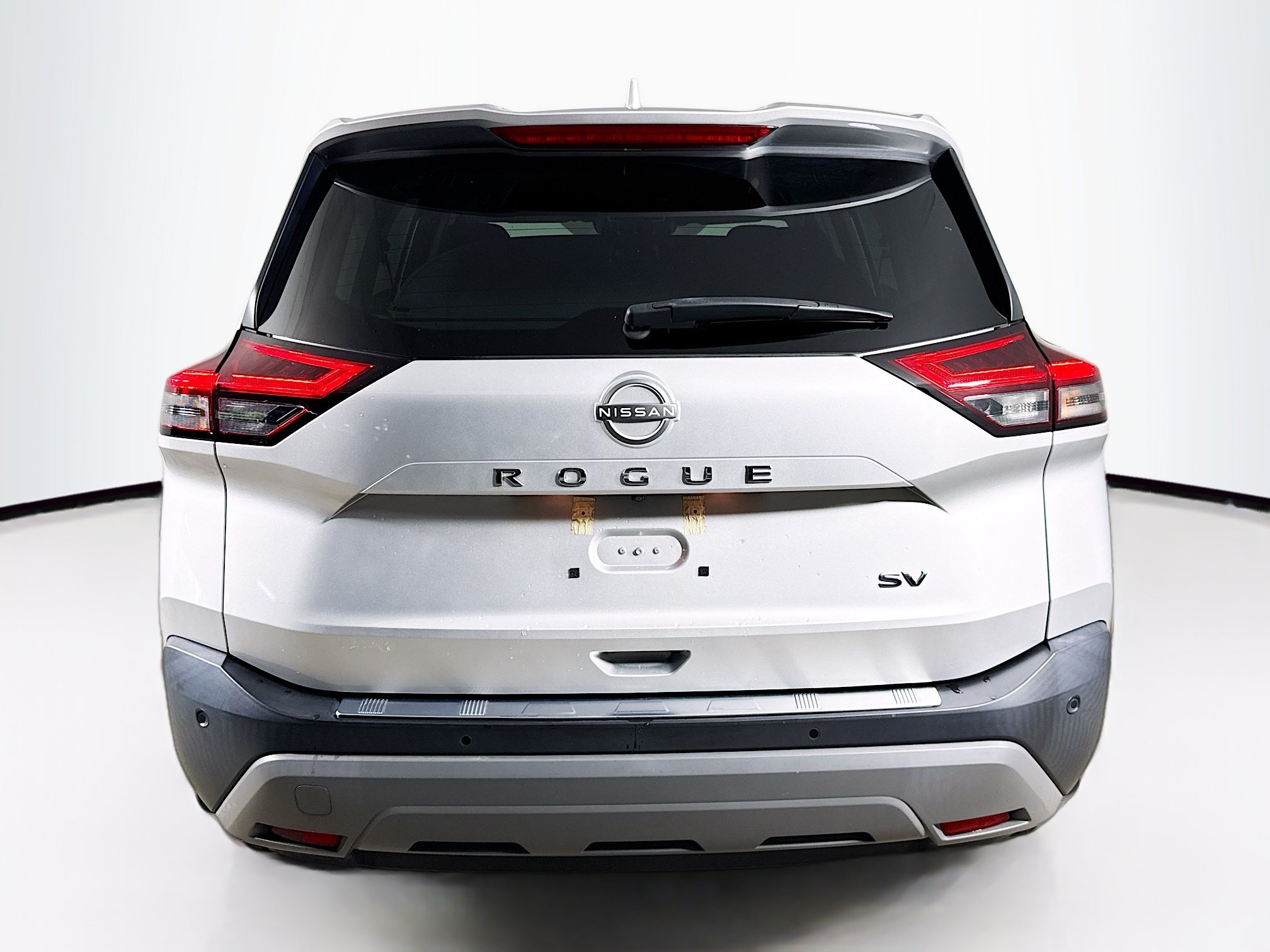 Used 2023 Nissan Rogue SV FWD image 29