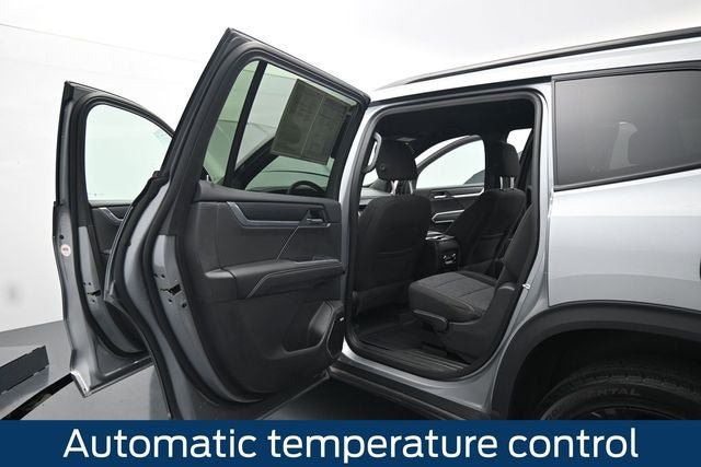 Used 2025 GMC Acadia Elevation w/ Black Edition AWD/4WD image 17