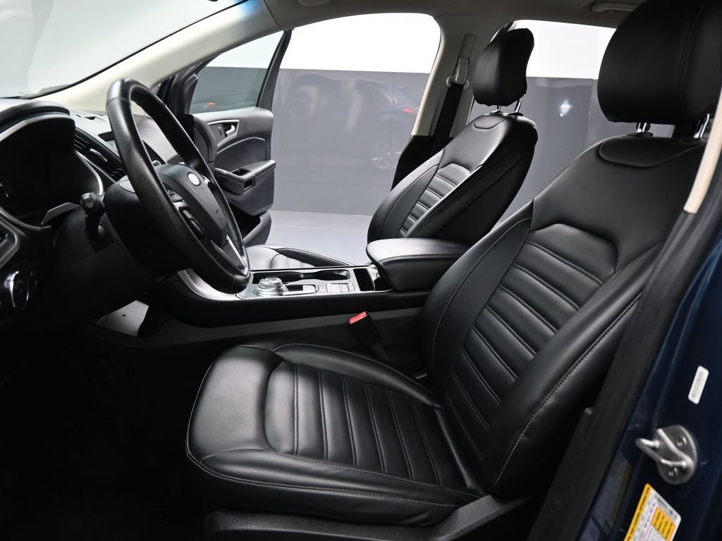 Certified 2019 Ford Edge SEL w/ Equipment Group 201A image 10