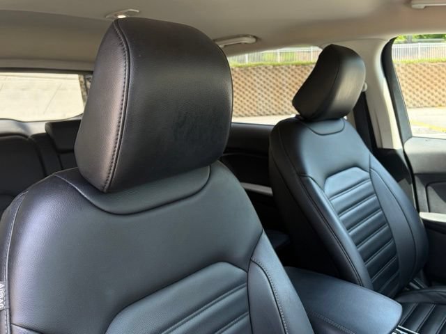 Used 2020 Ford Edge SEL w/ Convenience Package AWD/4WD image 29