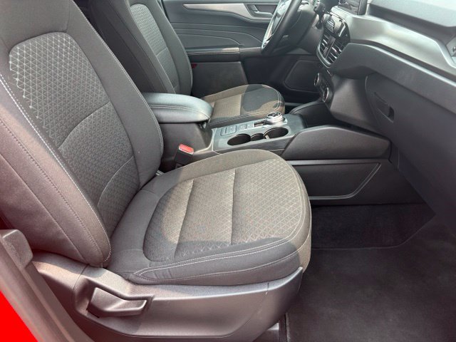 Used 2024 Ford Escape Active AWD/4WD image 18