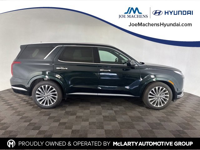 Used 2025 Hyundai Palisade Calligraphy image 4