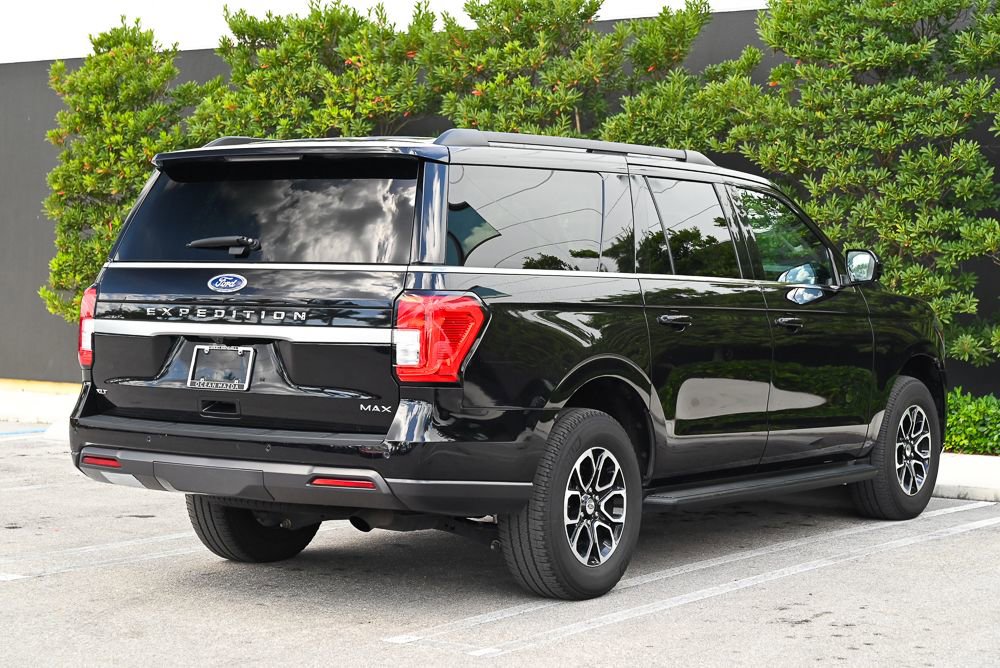 Used 2024 Ford Expedition Max XLT RWD image 4
