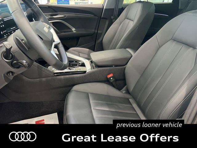 Used 2025 Audi Q5 Premium w/ Convenience Package AWD/4WD image 8