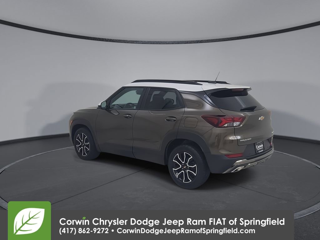 Used 2021 Chevrolet TrailBlazer ACTIV w/ Technology Package FWD image 11