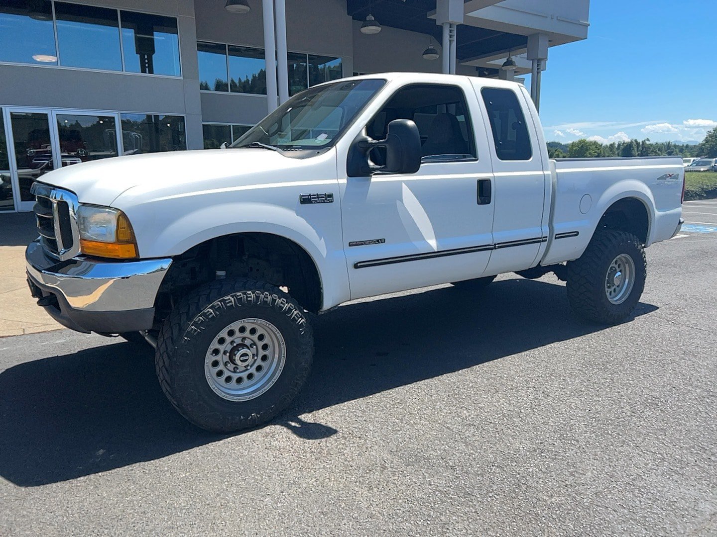 Used 1999 Ford F250 XLT