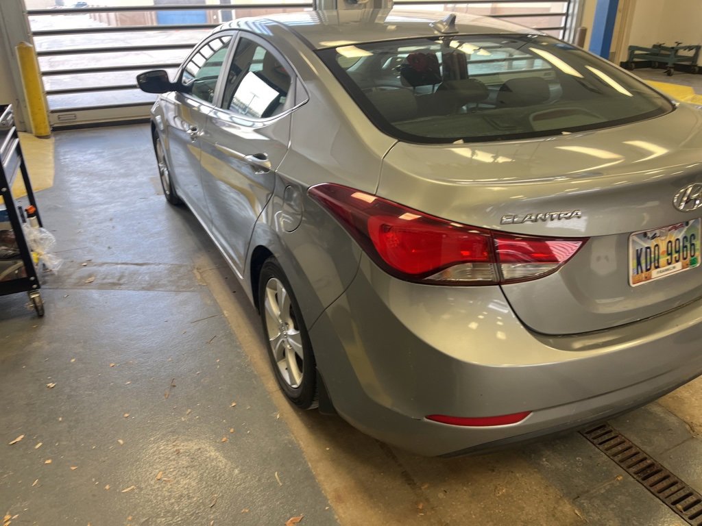 Used 2016 Hyundai Elantra Value Edition image 3