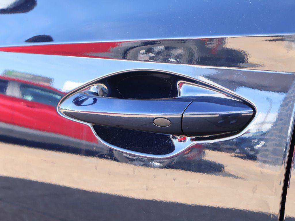 New 2026 Hyundai Tucson Blue SE image 20