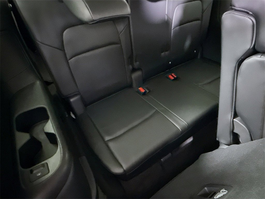 Certified 2023 Nissan Pathfinder SL w/ Black Appearance Package image 31