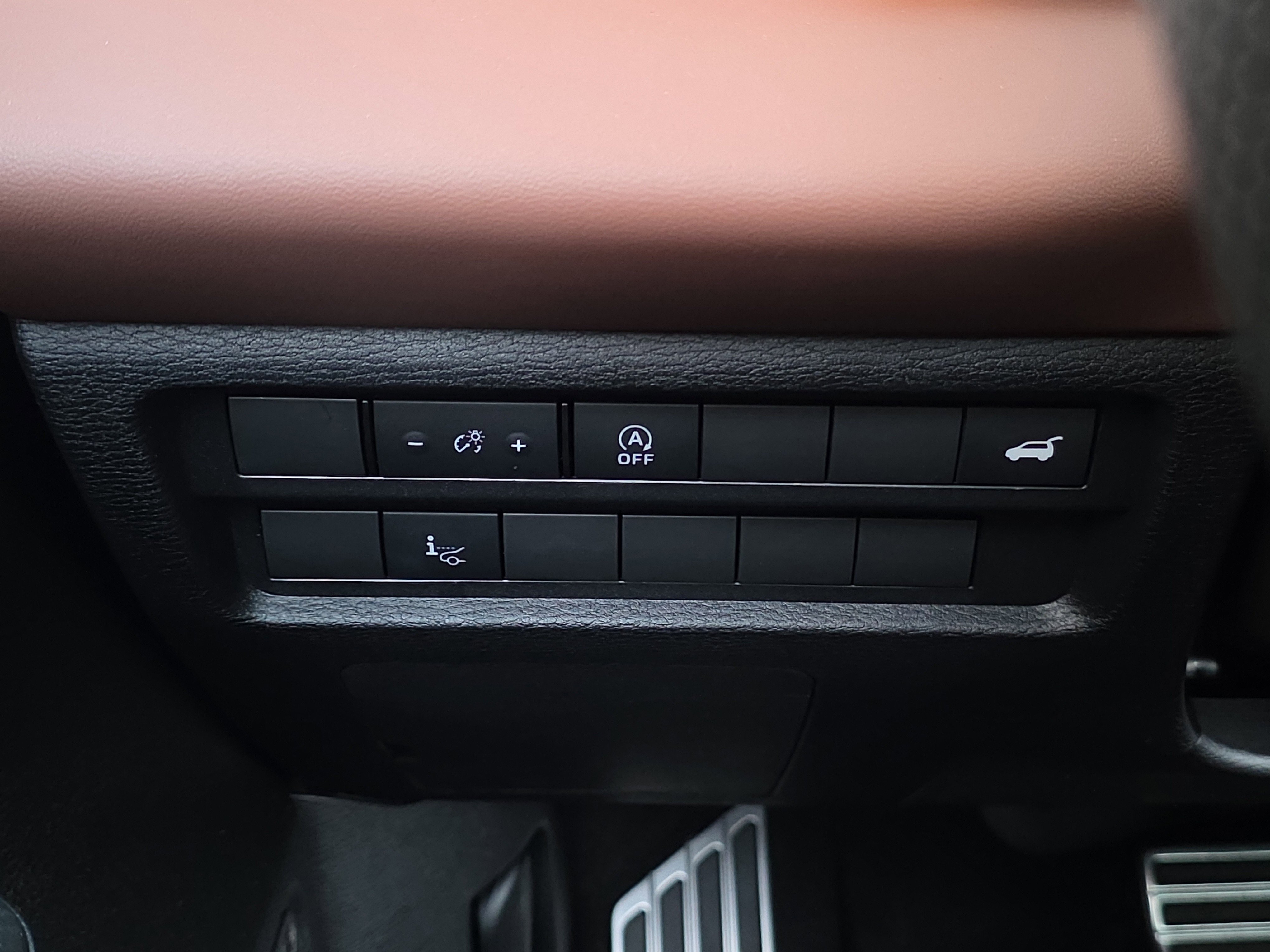 New 2026 Mitsubishi Outlander SEL image 30