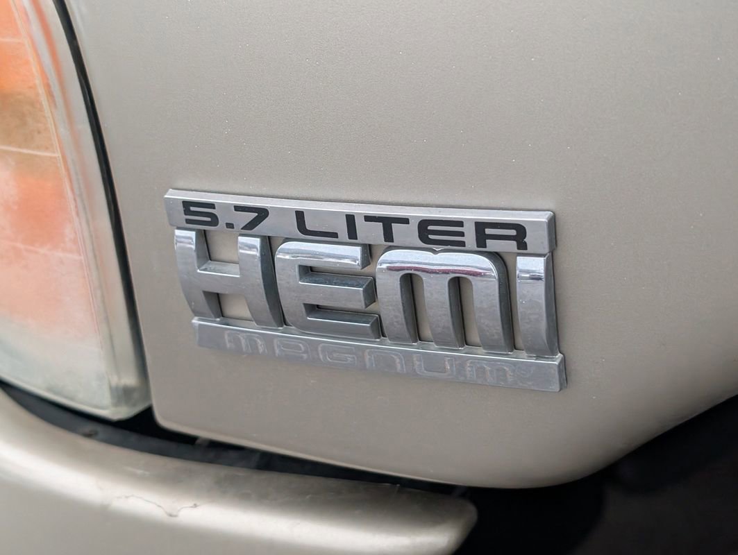 Used 2003 Dodge Ram 1500 Truck SLT image 17