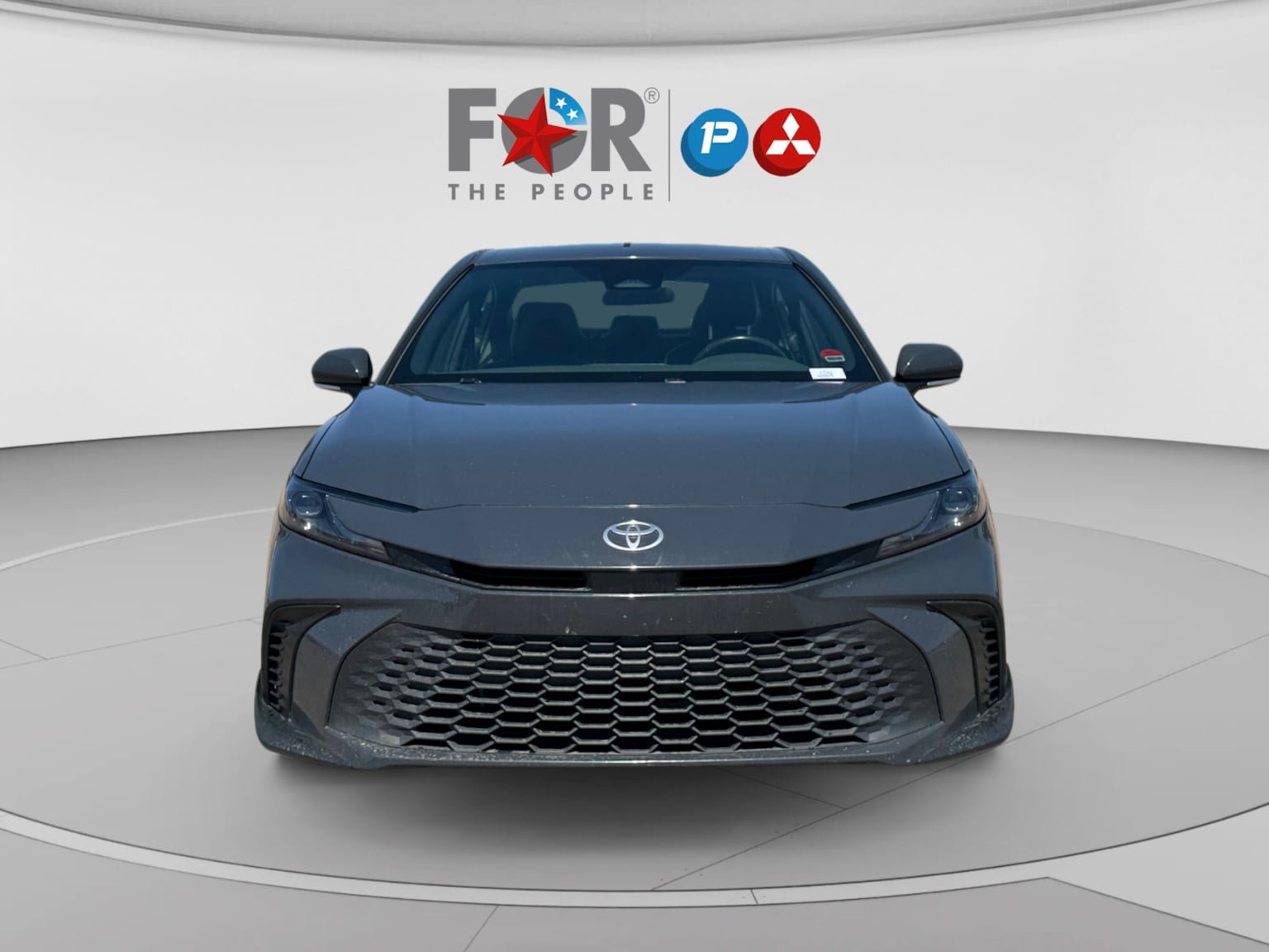 Used 2025 Toyota Camry SE FWD image 8