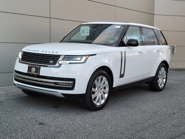 Used 2025 Land Rover Range Rover SE