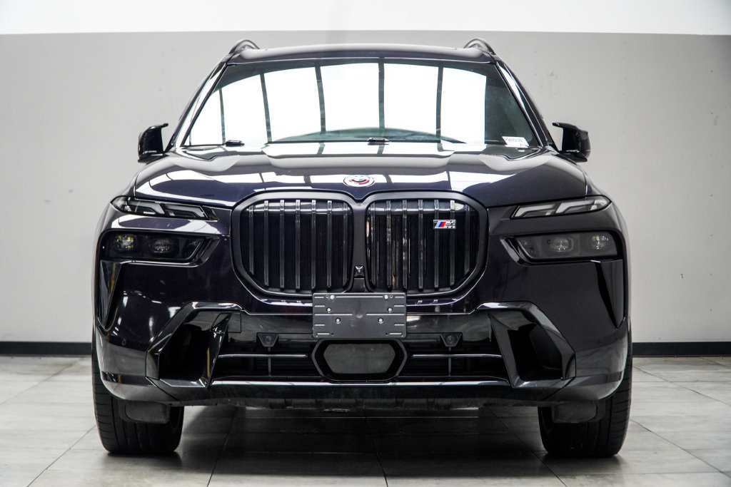 Used 2023 BMW X7 M60i w/ Executive Package AWD/4WD image 11