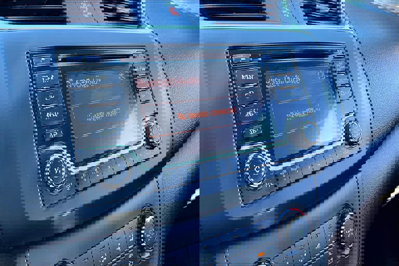 Used 2018 Nissan Sentra S image 36