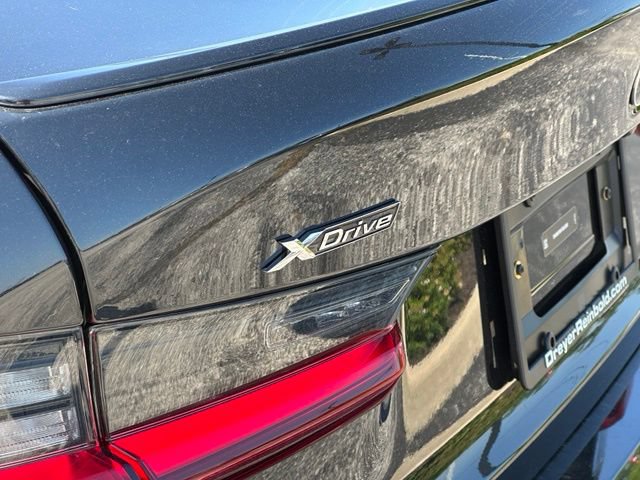 New 2026 BMW 330i xDrive Sedan w/ M Sport Package AWD/4WD image 13