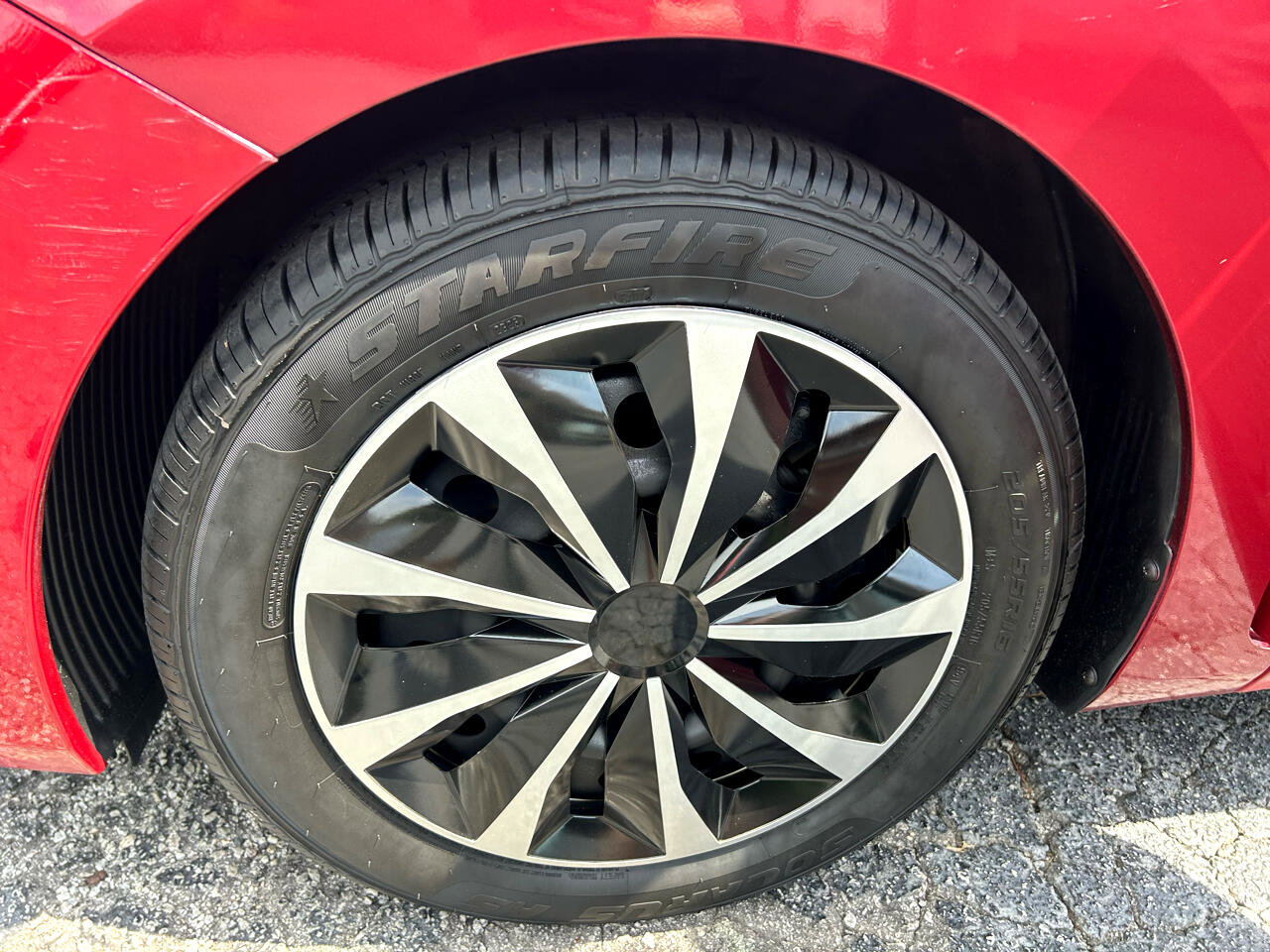 Used 2016 Hyundai Elantra GT image 15