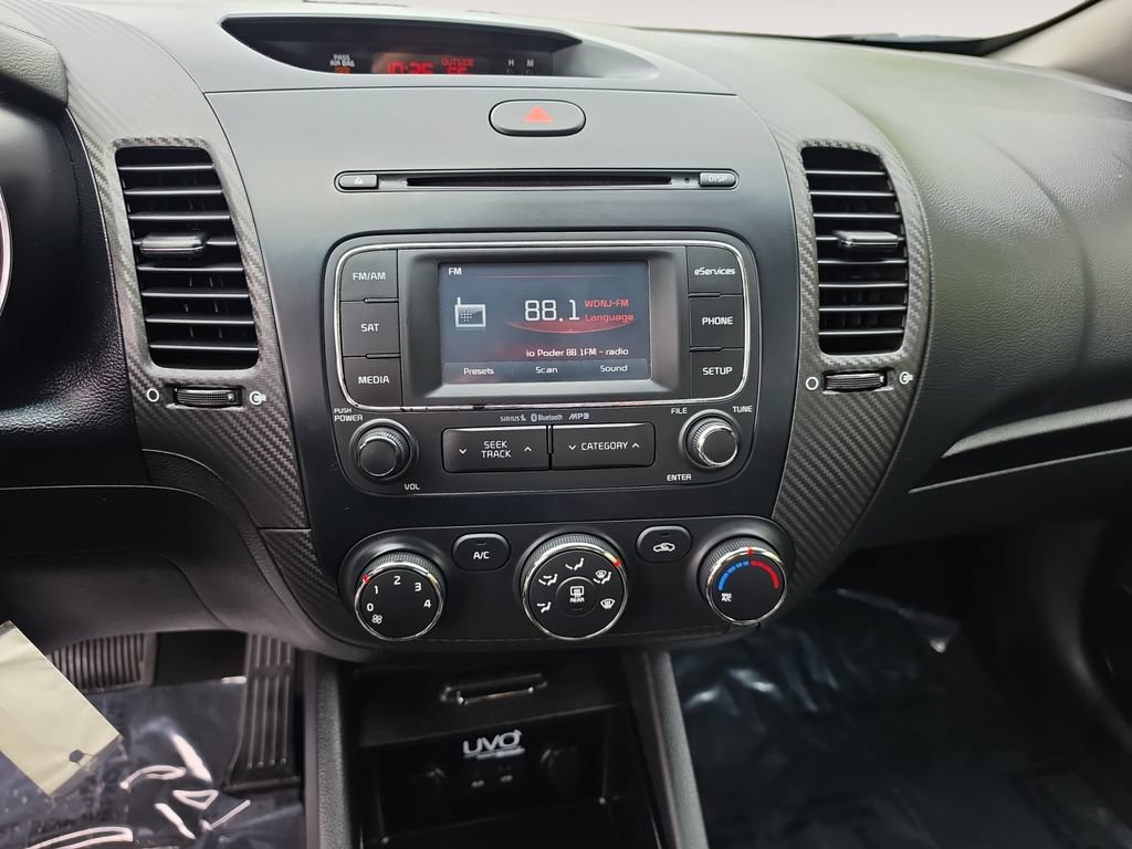 Used 2014 Kia Forte EX FWD image 11