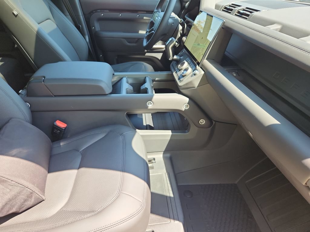 New 2026 Land Rover Defender 130 S AWD/4WD image 3