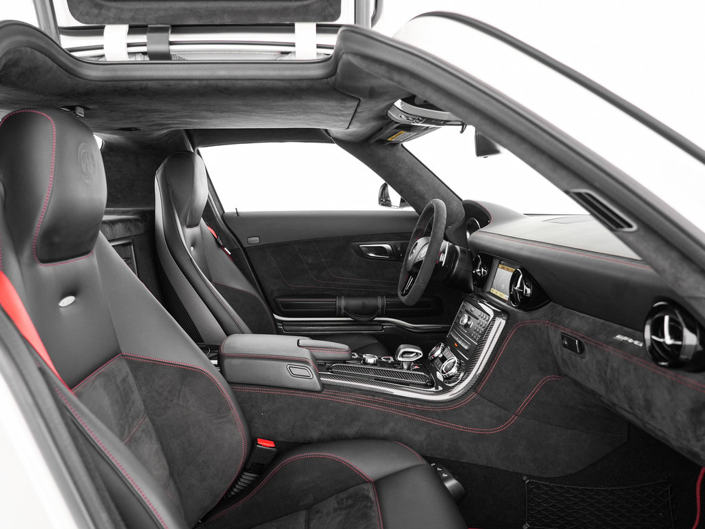 Used 2014 Mercedes-Benz SLS AMG Black Series image 27