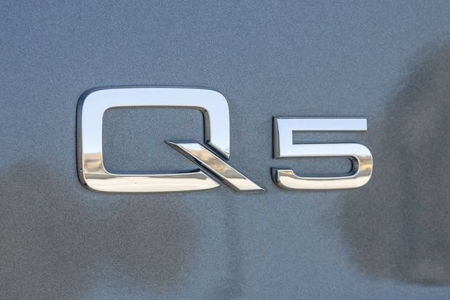 Used 2023 Audi Q5 2.0T Premium Plus w/ Premium Plus Package AWD/4WD image 5