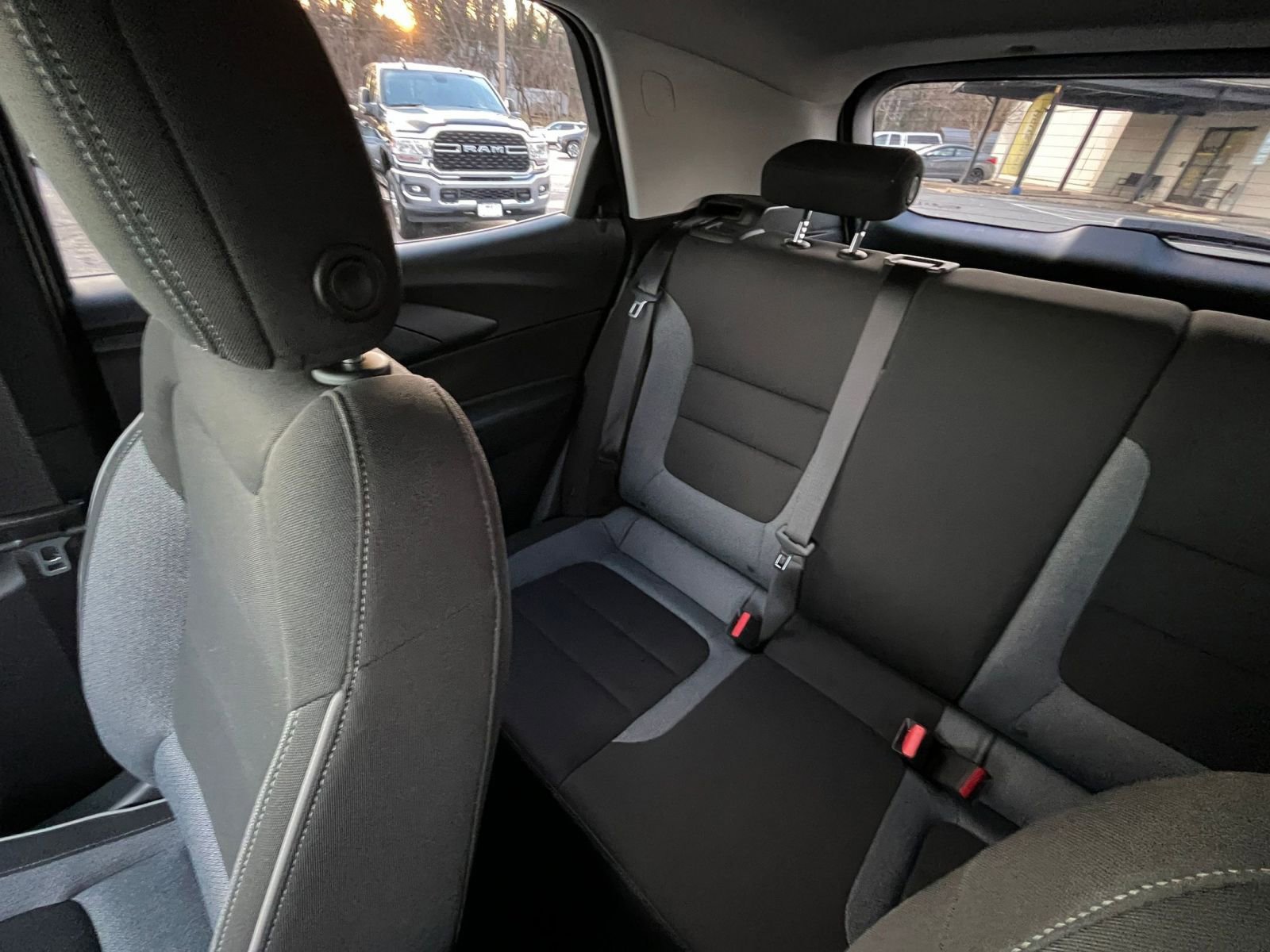 Used 2025 Chevrolet TrailBlazer LT image 33