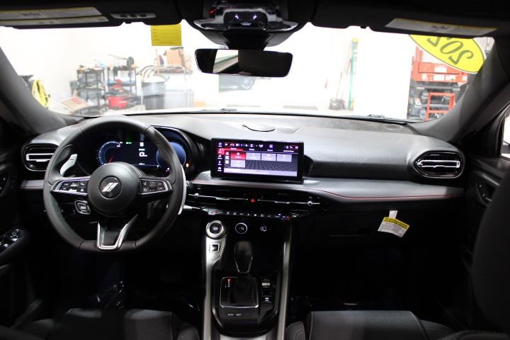 Used 2024 Dodge Hornet R/T image 2