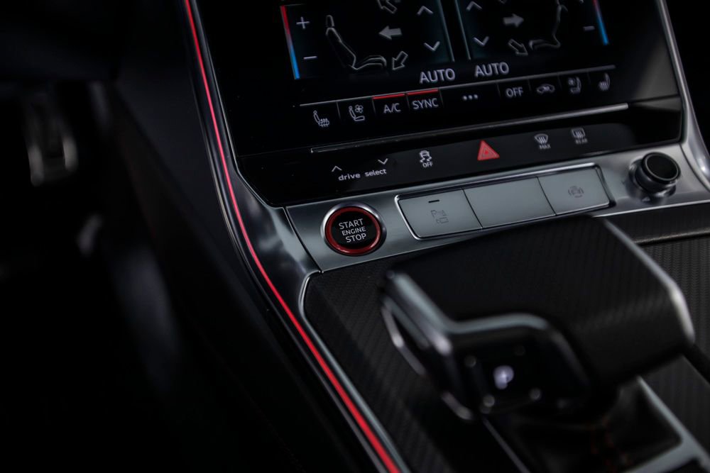 Used 2021 Audi RS 6 image 33