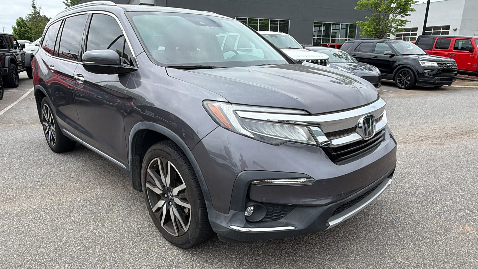 Used 2021 Honda Pilot Touring image 5