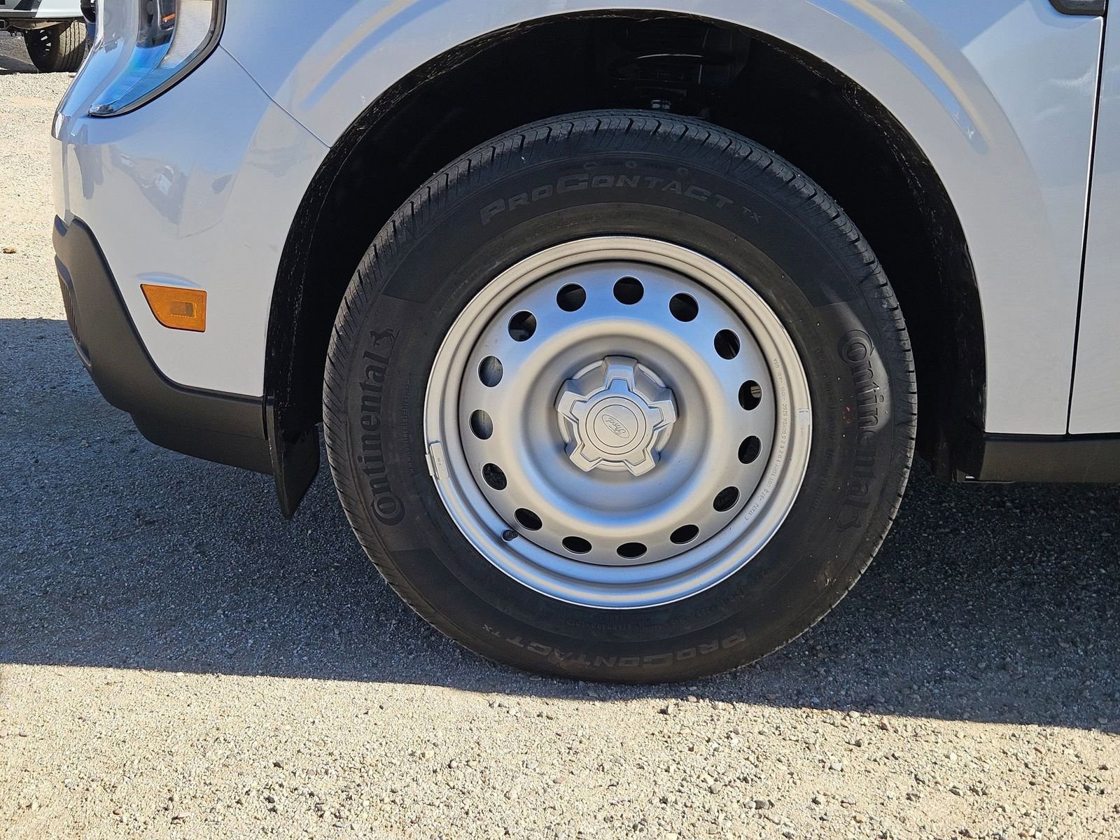 New 2026 Ford Maverick XL w/ Equipment Group 101A AWD/4WD image 9