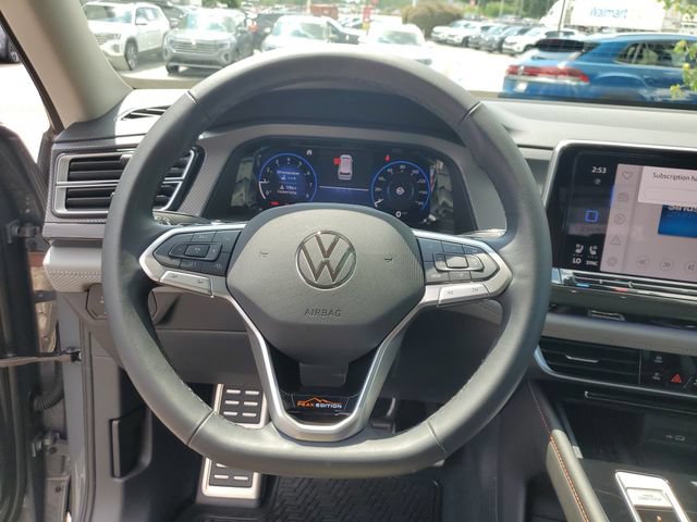 Certified 2025 Volkswagen Atlas Peak Edition SE AWD/4WD image 27
