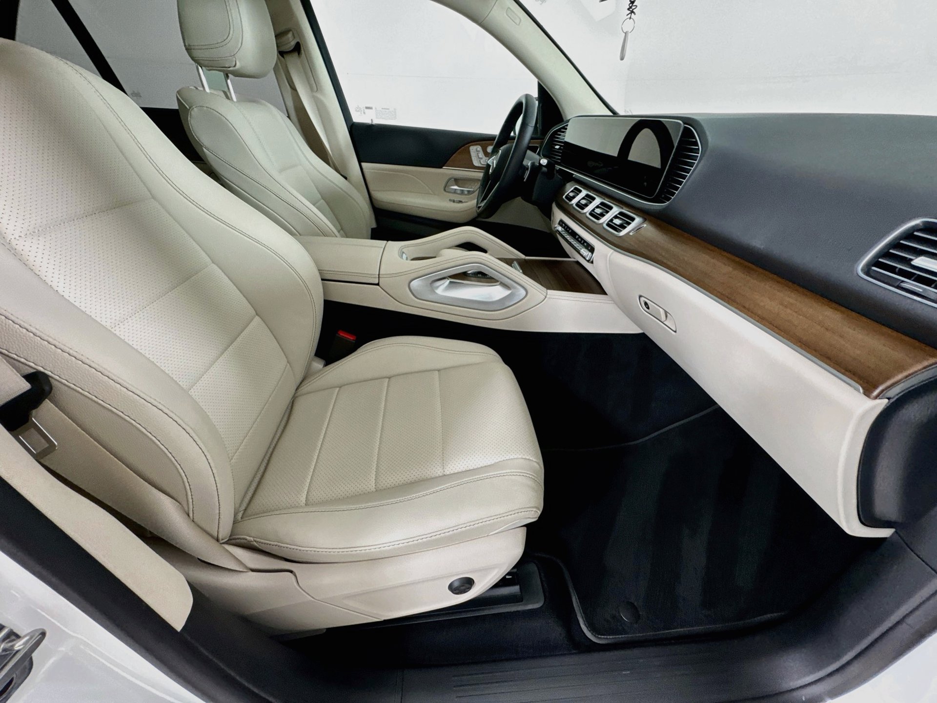 Certified 2026 Mercedes-Benz GLE 350 4MATIC image 30