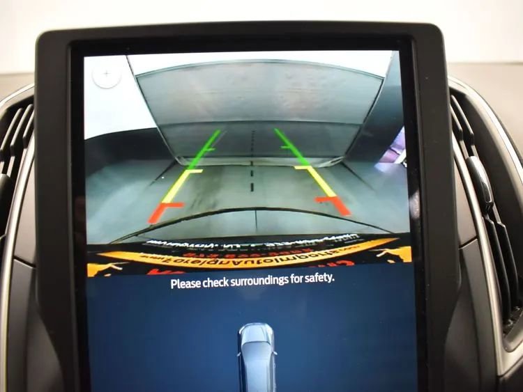 Used 2024 Ford Edge SEL image 31