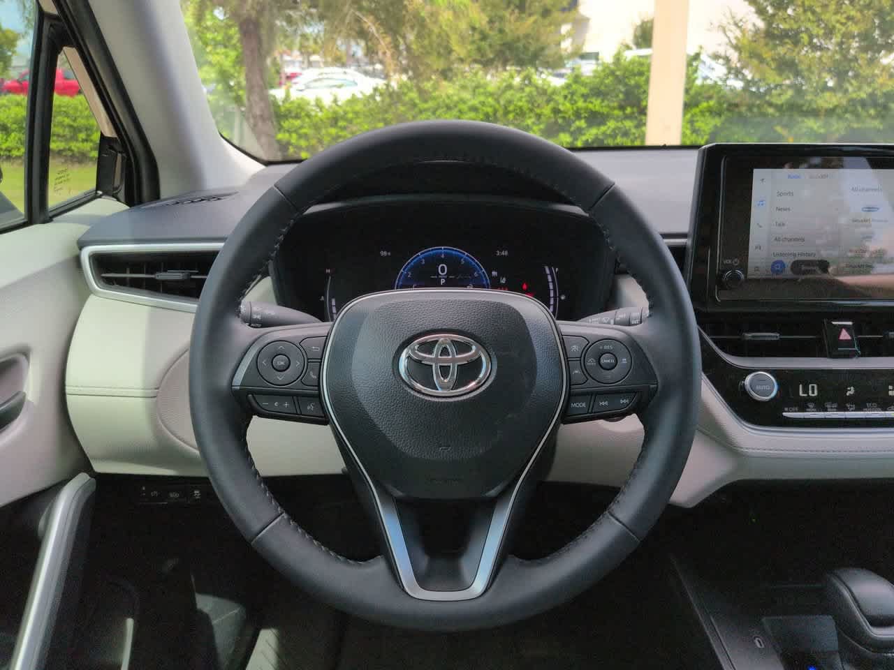 Certified 2026 Toyota Corolla Cross LE FWD image 13