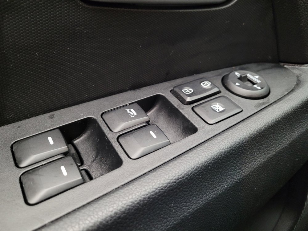 Used 2015 Kia Sportage EX FWD image 27