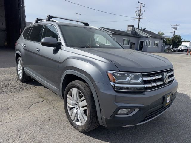 Used 2018 Volkswagen Atlas SEL Premium image 3