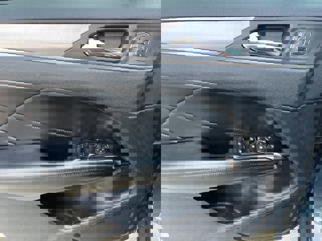 Used 2019 Lincoln MKC Reserve image 43