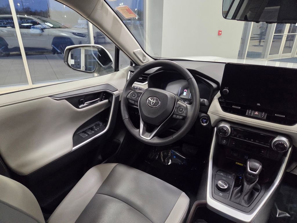 Used 2024 Toyota RAV4 Limited w/ Advanced Technology Package image 17