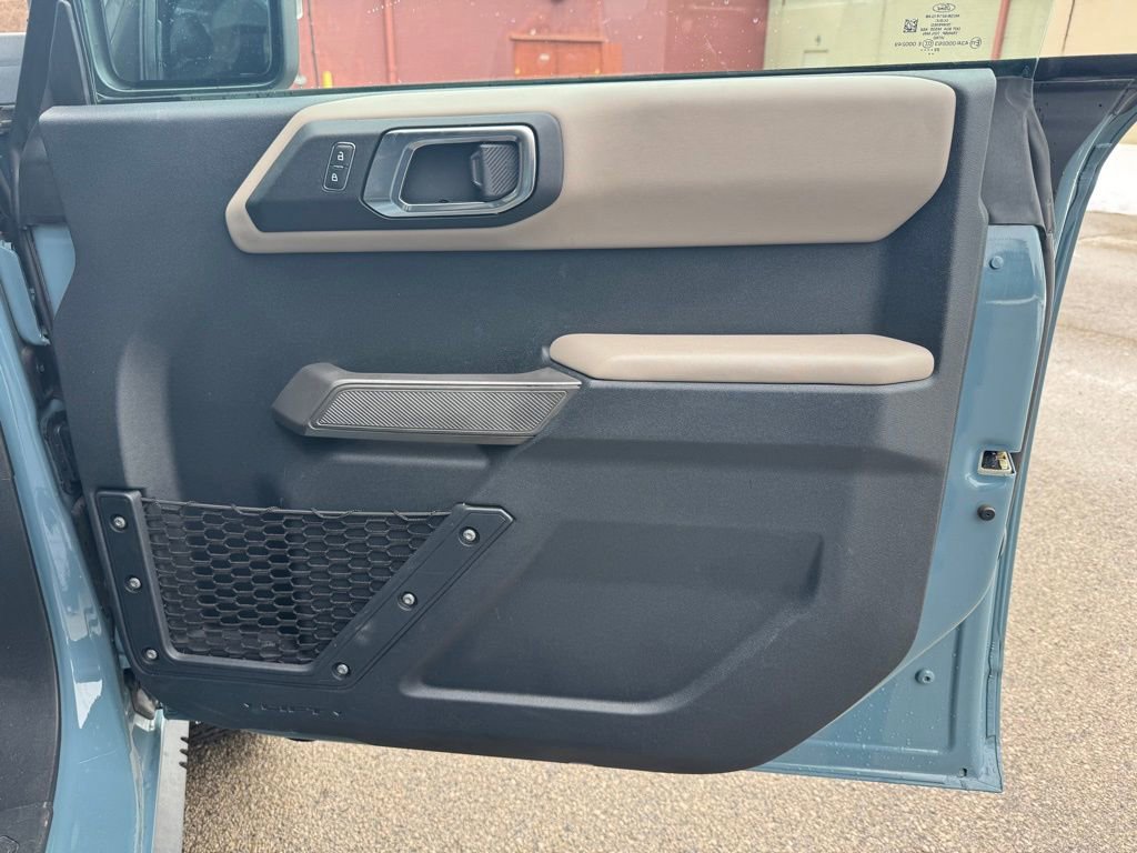 Used 2022 Ford Bronco Wildtrak image 16